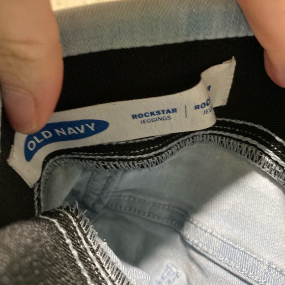 Old Navy Rockstar Jegging - Picture 3 of 4